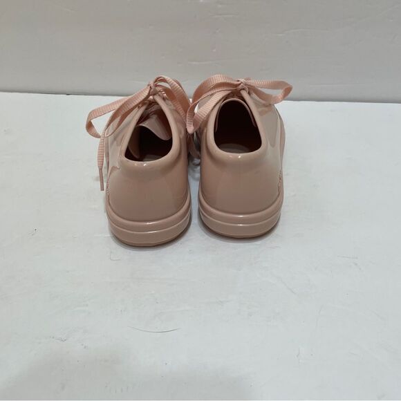 NEW WITHOUT TAGS MEL DREAMED BY MELISSA LACE UP JELLY SNEAKERS IN PALE PINK - Picture 5 of 9